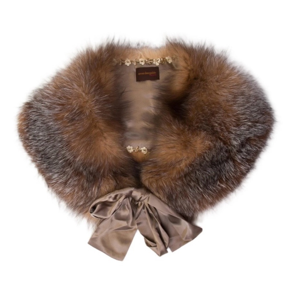 NWOT Luxury Foxy Brown Real Fur Collar with Silk Satin Bow